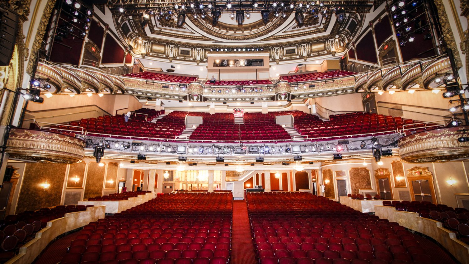 Theater Architecture Spotlight on Broadway